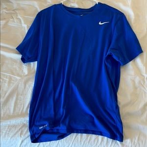 nike top